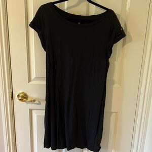 Banana Republic cotton dress with rolled cap sleeves and gold button detail